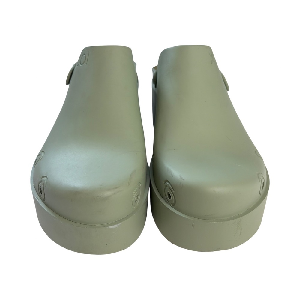 Xocoi  Green Platform Clog Sandals - Picture 2 of 9